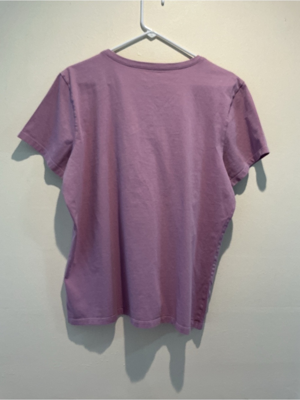 Life is Good Crusher Tee XL Womens V-Neck Myrtle Beach Sea Life Purple Short Slv - Picture 2 of 4